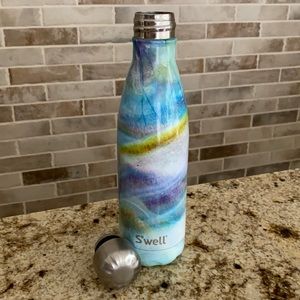 Swell  thermal beverage bottle